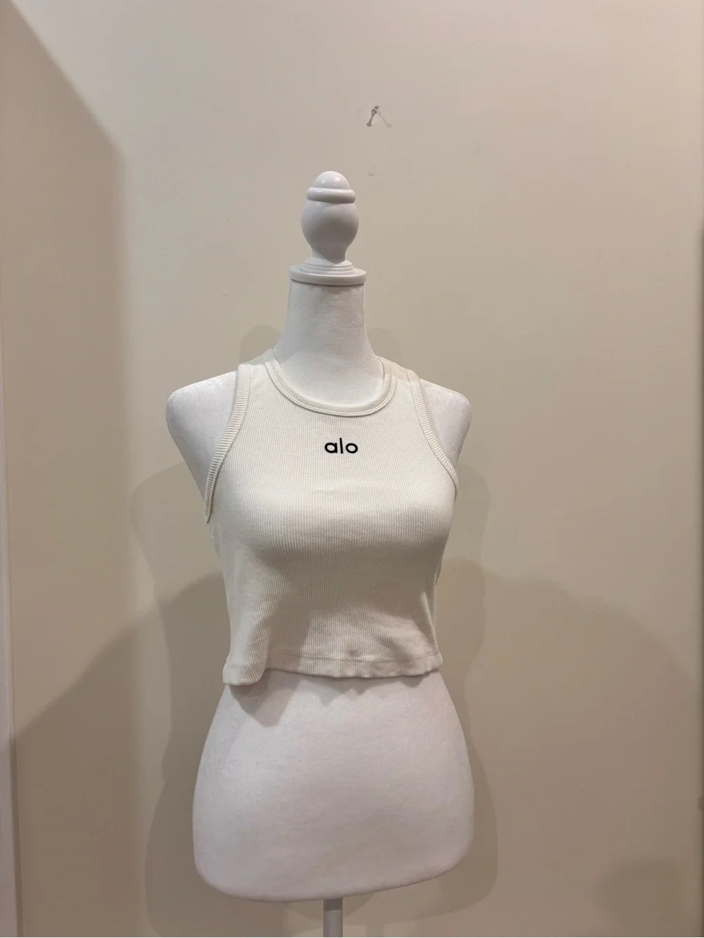 ALO Yoga Cream Ribbed Cropped Tank